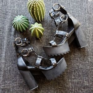 Current Mood Bondage Platform Sandals - Dolls Kill